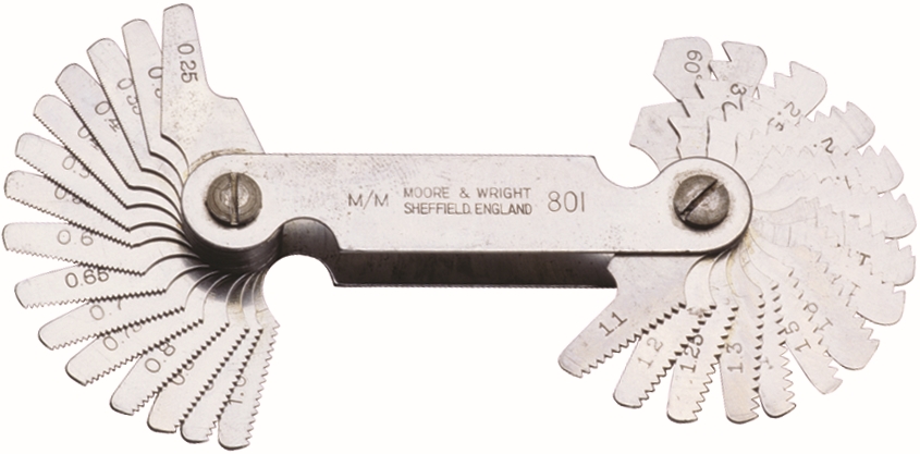 Other view of Screw Pitch Gauge - Traditional - Screw Locking - 30 Blade - 4 to 42 mm - American National - MW800 Series - MW-799 - Moore & Wright