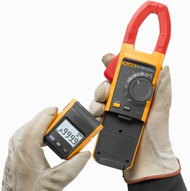 Other view of True RMS AC/DC Clamp Meter - 999.9 A - 600/1000 VAC/DC - Fluke